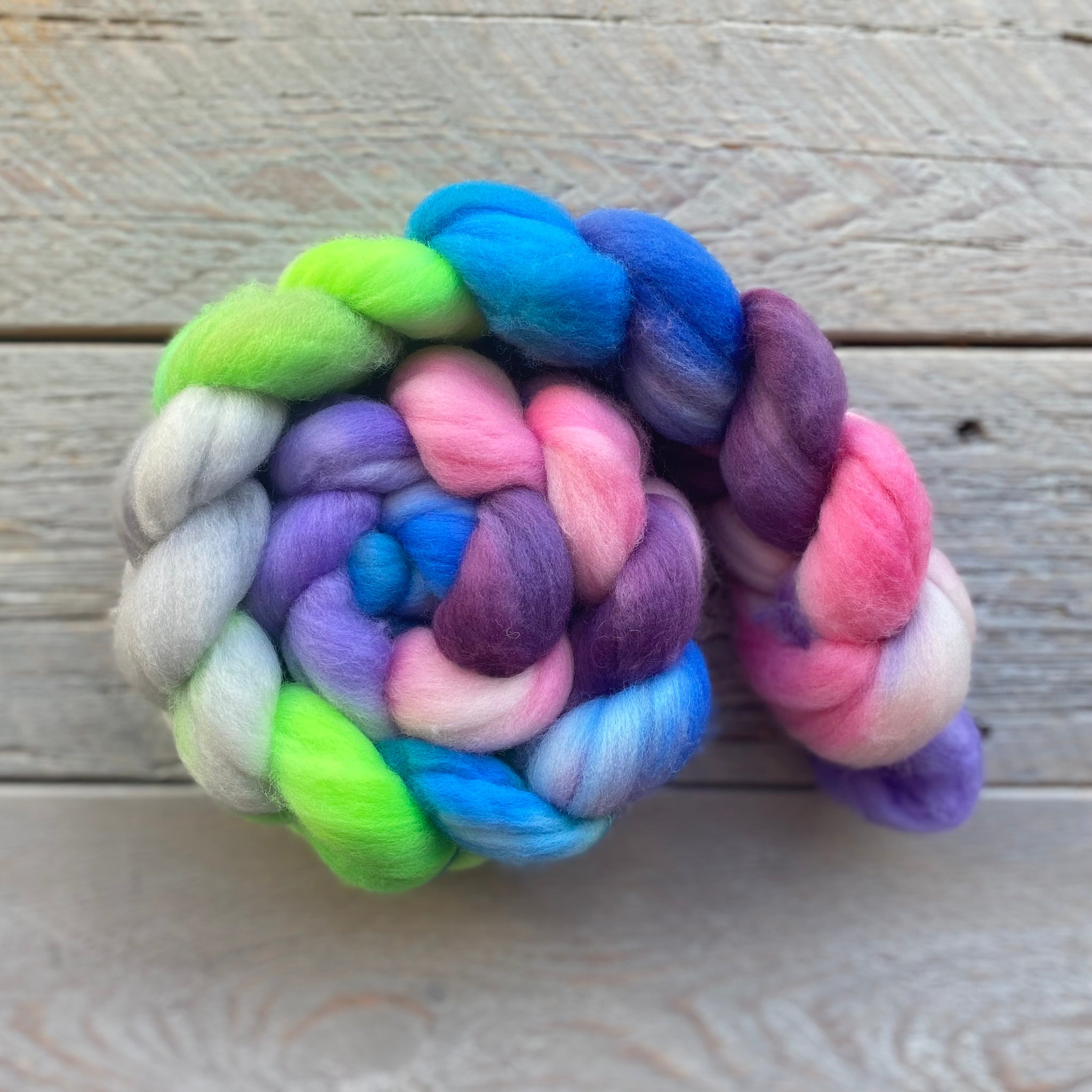 Beetlejuice dyed Merino Wool Roving