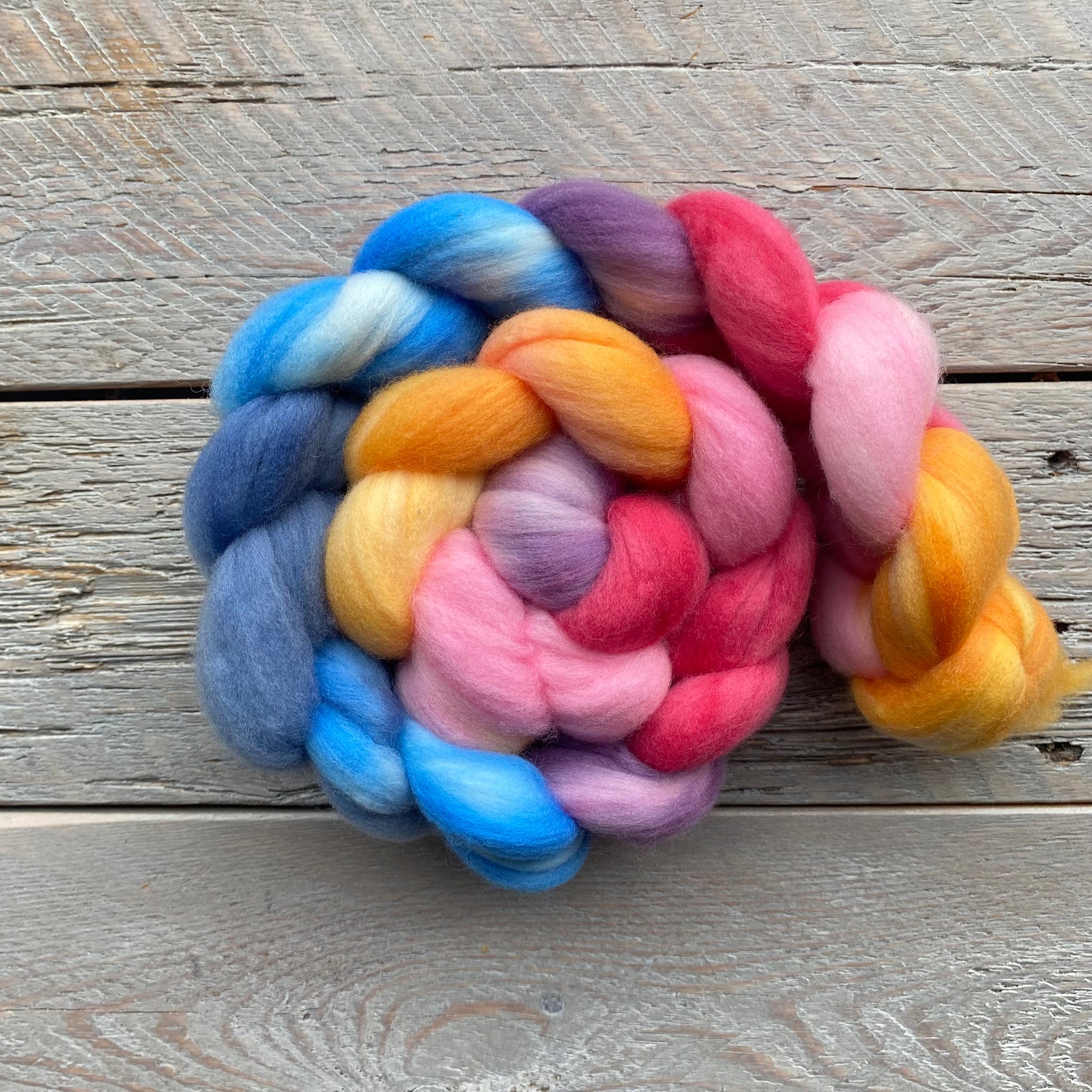 Blooms dyed Merino Wool Roving