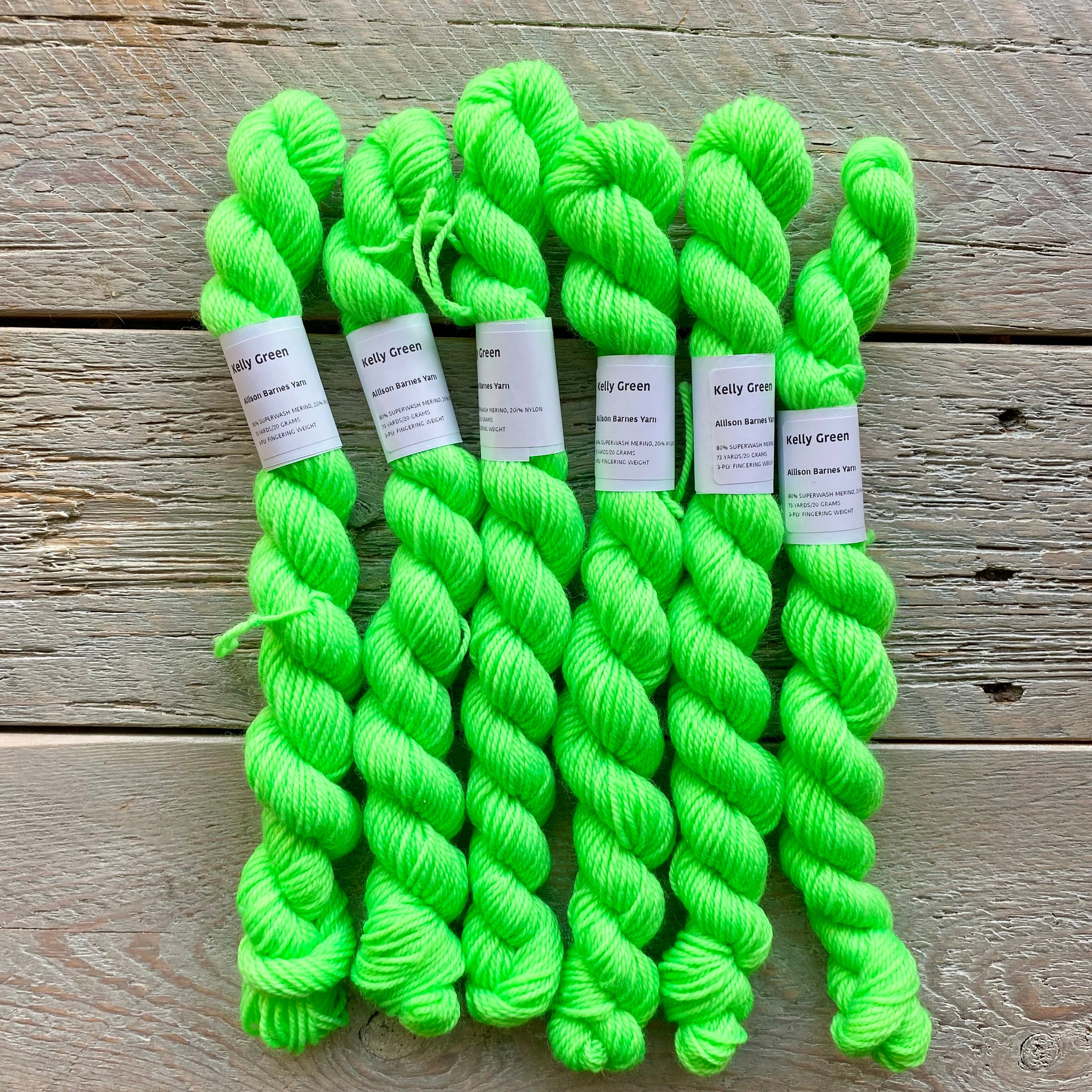 Kelly Green 20 gram mini skein